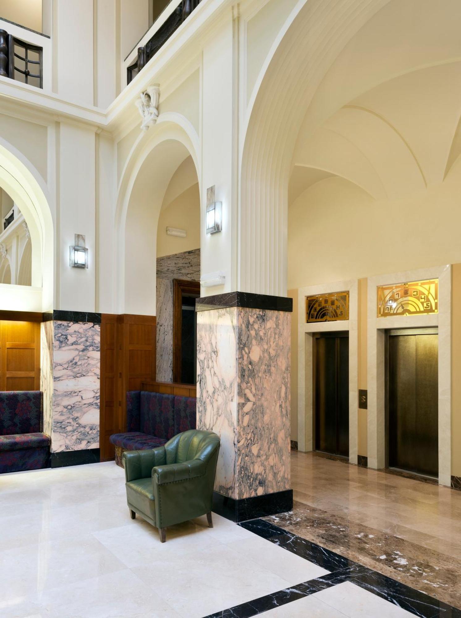 Grandezza Luxury Palace